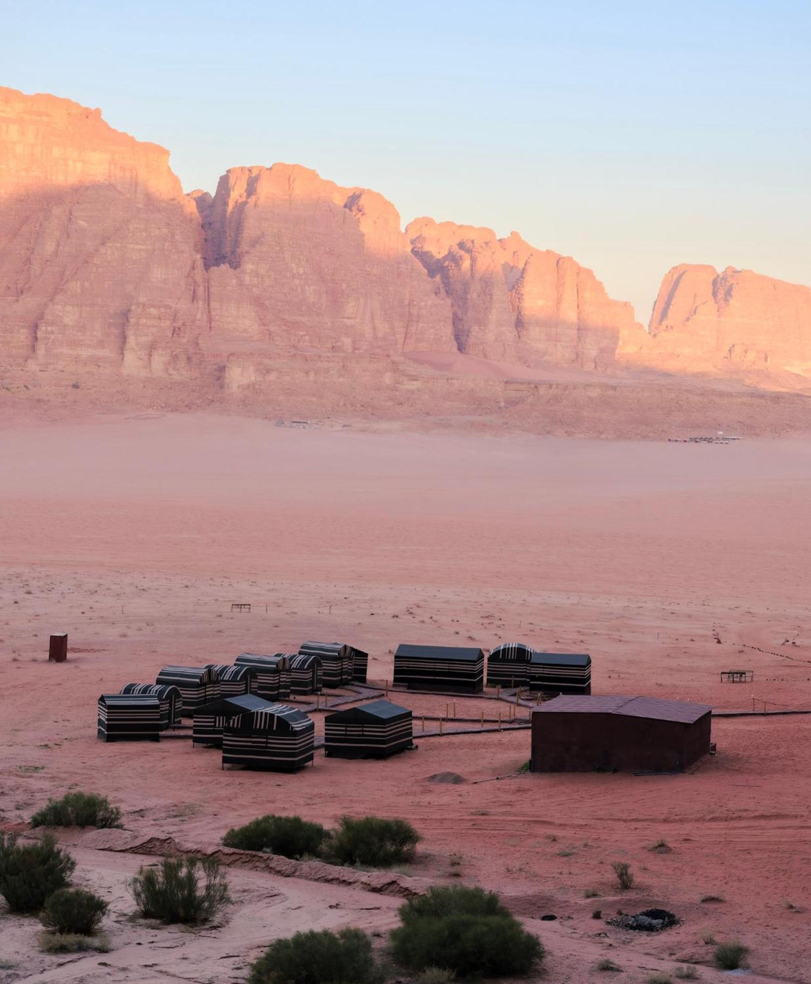 Bedouin Nights Camp 호텔 와디럼 외부 사진
