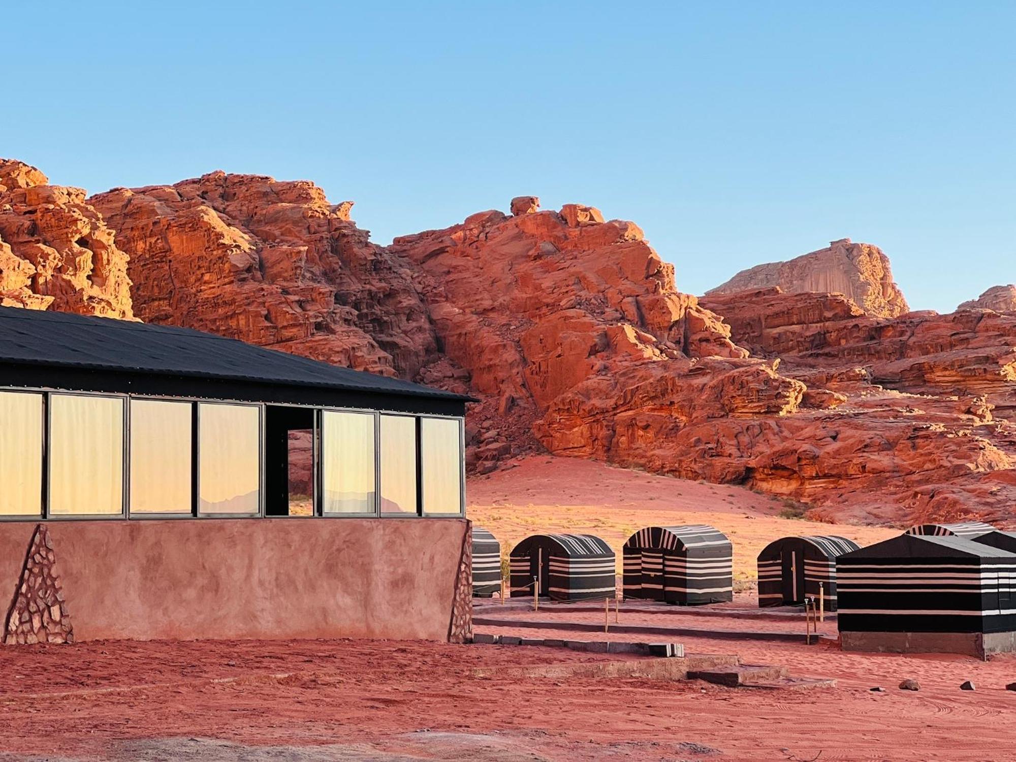 Bedouin Nights Camp 호텔 와디럼 외부 사진